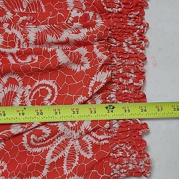 Zac & Rachel Mock Button-up Blouse with Stretchy waist size 2X - Picture 9 of 9